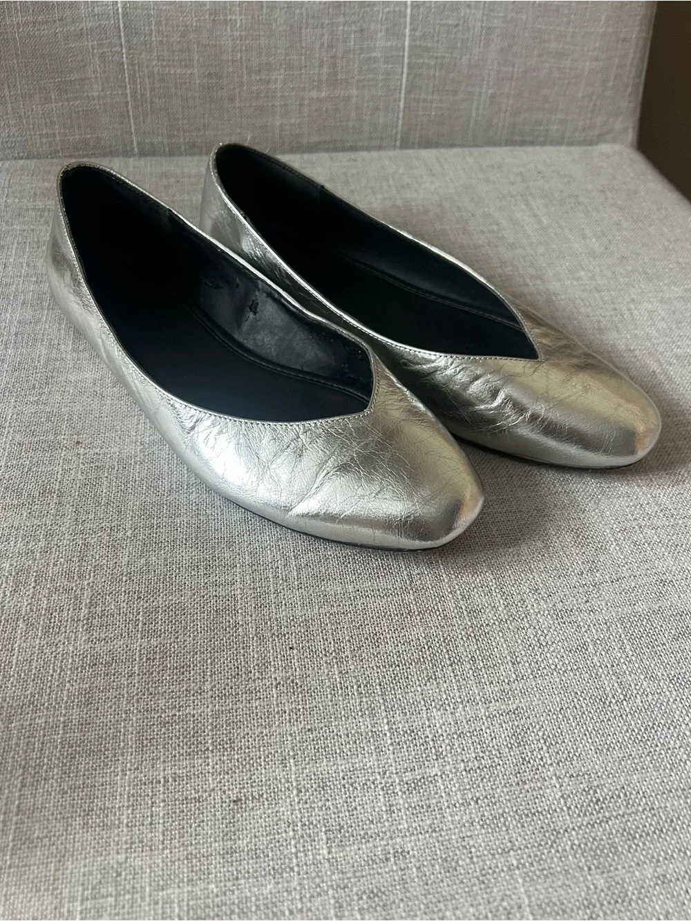 Rebecca Minkoff Silver Ballet Flats, women’s 6.5, crackled, office casual dressy